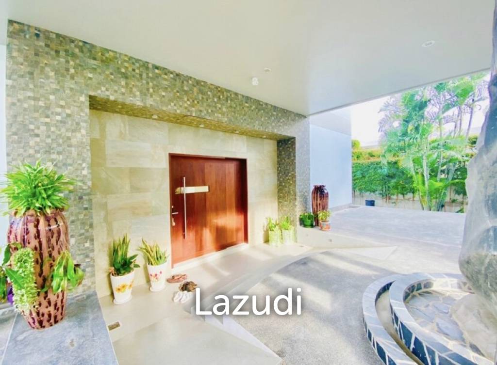 2,000 Sqm 5 Bed 8 Bath Villa For Sale