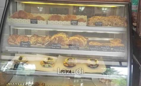 BAKERY on prime location with 2 Beds House on main the road in Koh Phangan with Freehold title