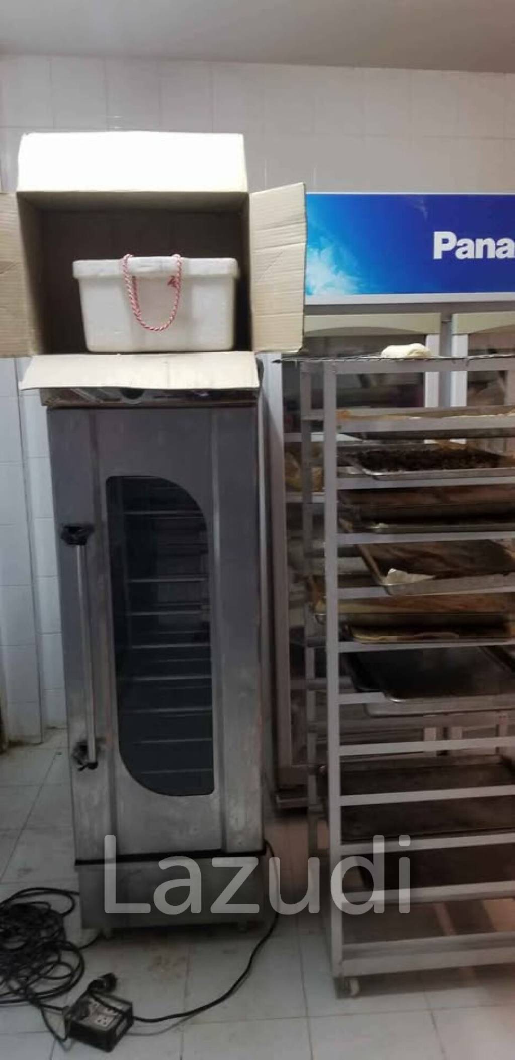 BAKERY on prime location with 2 Beds House on main the road in Koh Phangan with Freehold title
