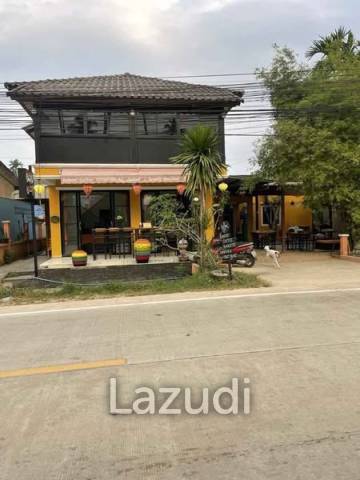 BAKERY on prime location with 2 Beds House on main the road in Koh Phangan with Freehold title
