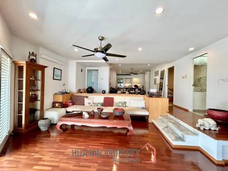 Dusit Thani : 2 Bedroom Condo With Sea View