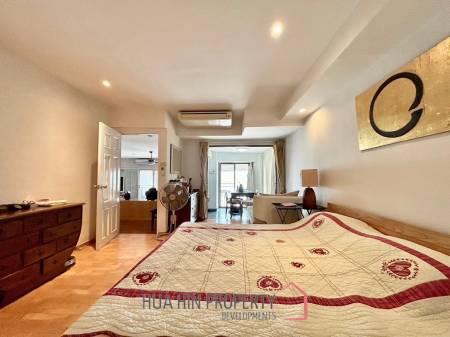 Dusit Thani : 2 Bedroom Condo With Sea View