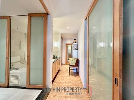 Dusit Thani : 2 Bedroom Condo With Sea View