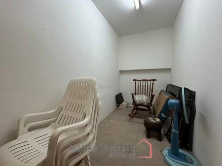 Dusit Thani : 2 Bedroom Condo With Sea View