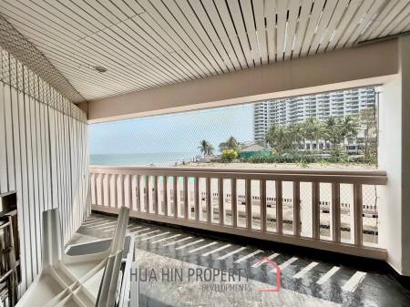 Dusit Thani : 2 Bedroom Condo With Sea View
