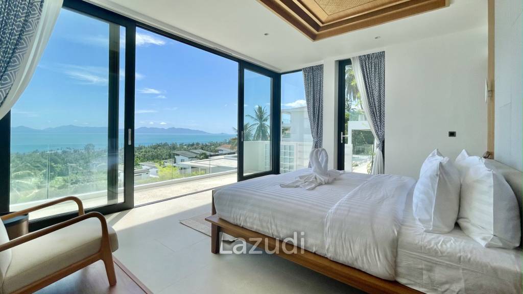 Sea View 4-Bed Villa in Bang Por