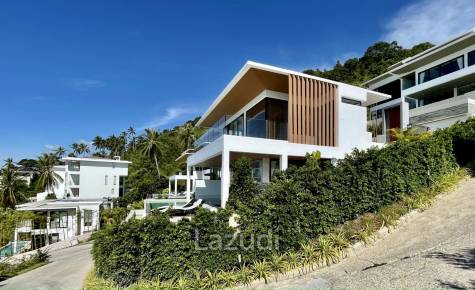 Sea View 4-Bed Villa in Bang Por