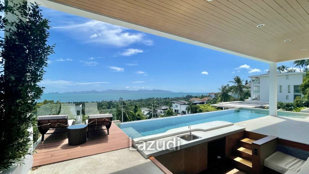 Sea View 4-Bed Villa in Bang Por