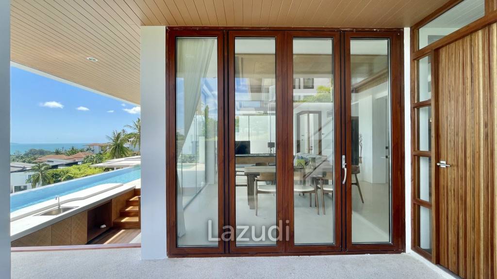 Sea View 4-Bed Villa in Bang Por