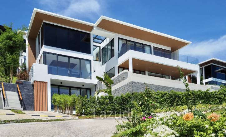 Sea View 4-Bed Villa in Bang Por