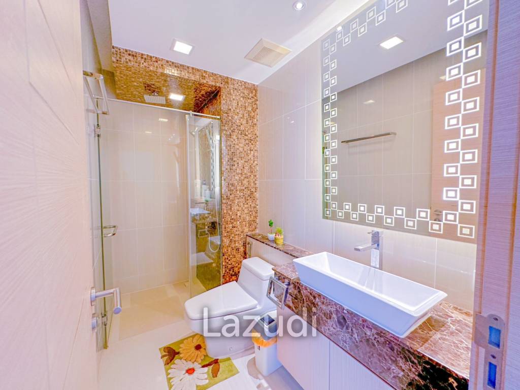 4 Beds 3 Baths 129 SQ.M. The Palm Wongamat