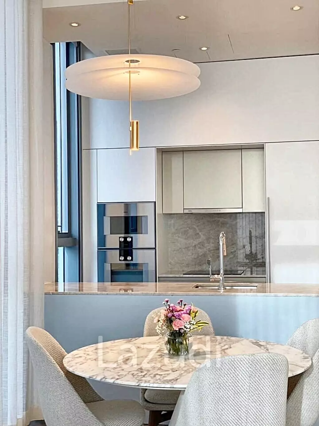 1 Bed 2 Bath 85 SQ.M SCOPE Langsuan
