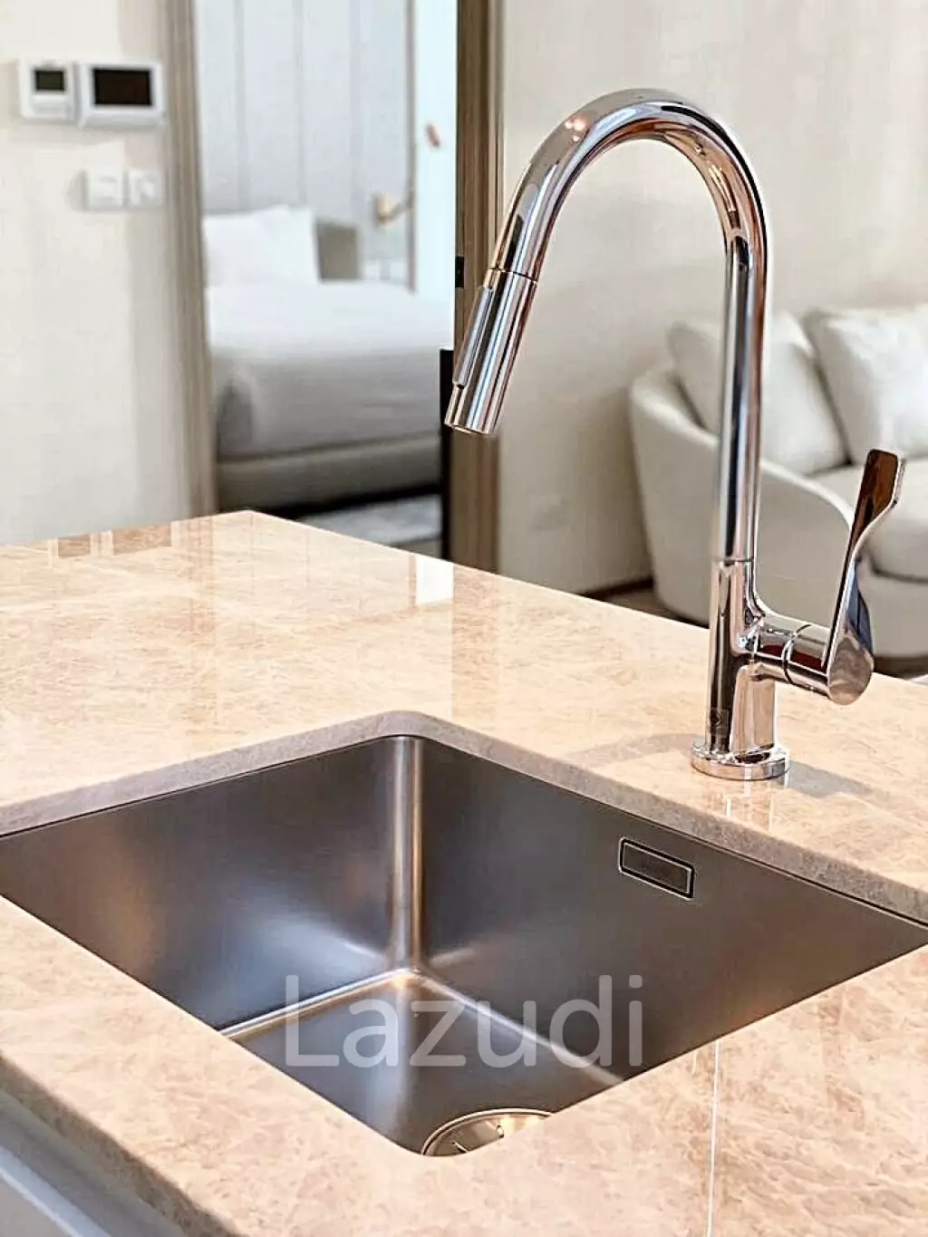1 Bed 2 Bath 85 SQ.M SCOPE Langsuan