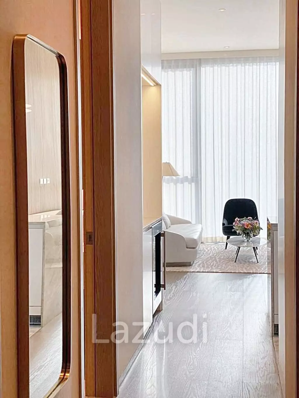 1 Bed 2 Bath 85 SQ.M SCOPE Langsuan