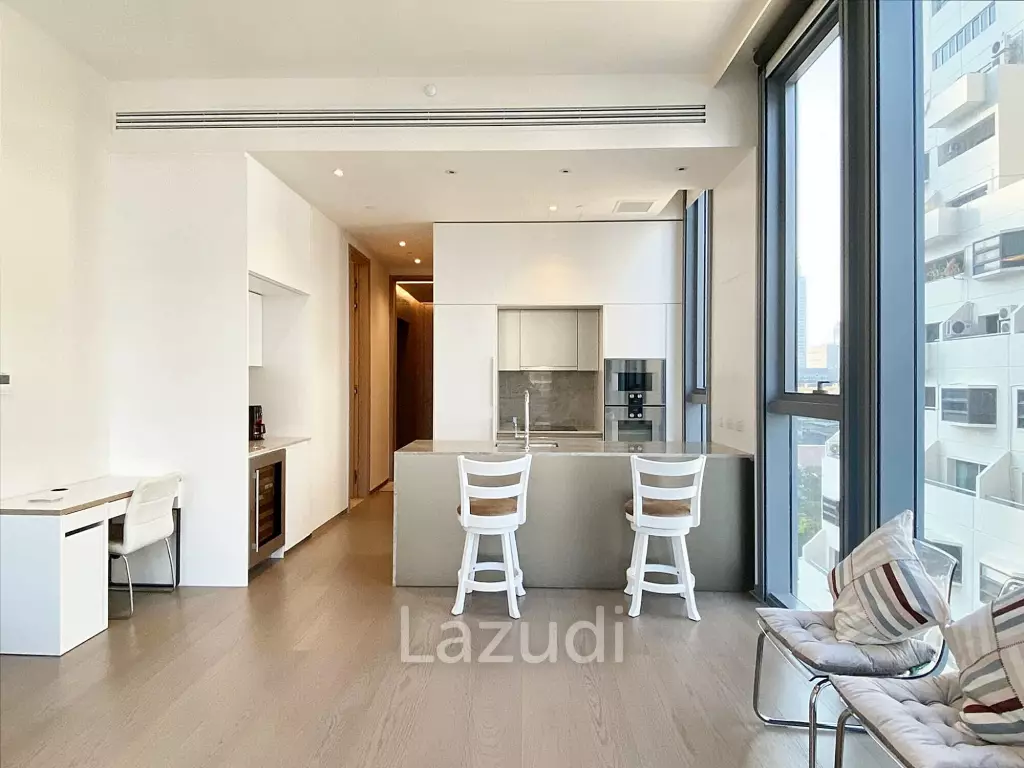 1 Bed 2 Bath 85 SQ.M SCOPE Langsuan