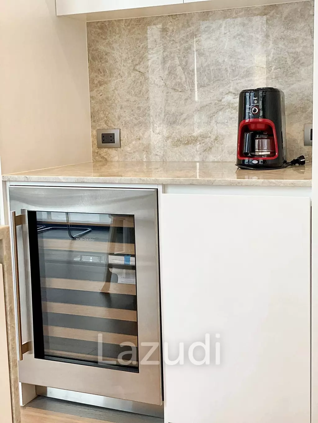 1 Bed 2 Bath 85 SQ.M SCOPE Langsuan