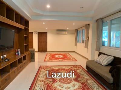6 Beds 4 Baths 350 SQ.M. Amorn Village