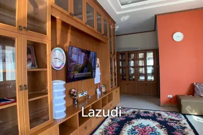 6 Beds 4 Baths 350 SQ.M. Amorn Village