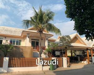 6 Beds 4 Baths 350 SQ.M. Amorn Village