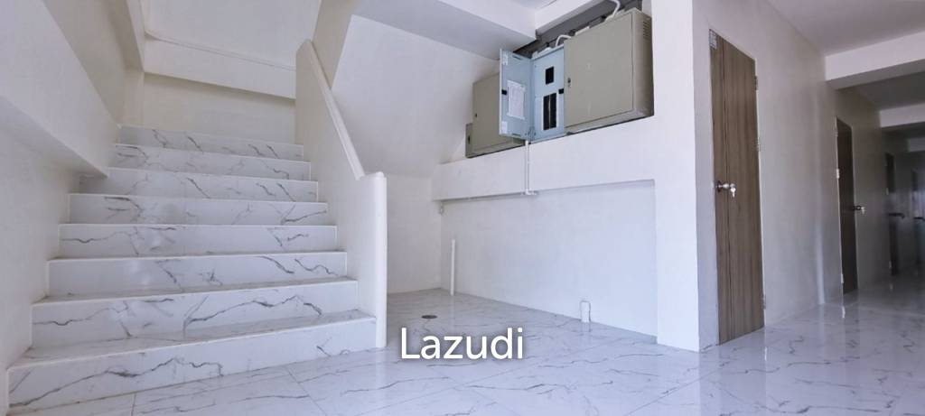 20 Rooms 20 Baths 744 SQ.M. Apartment in Pattaya