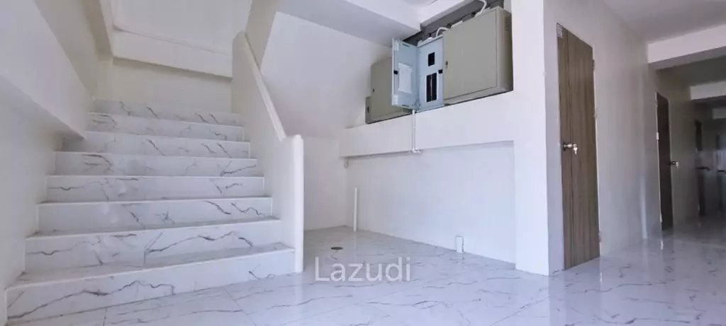 20 Rooms 20 Baths 744 SQ.M. Apartment in Pattaya