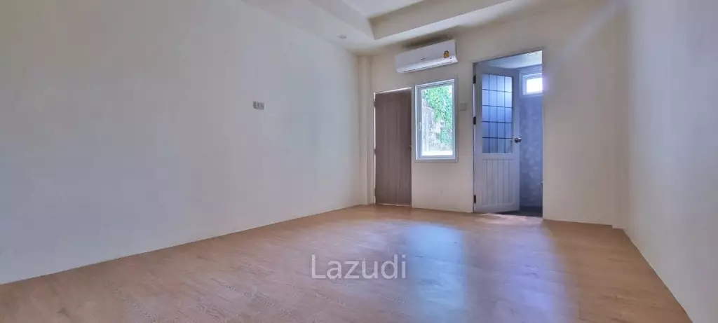 20 Rooms 20 Baths 744 SQ.M. Apartment in Pattaya