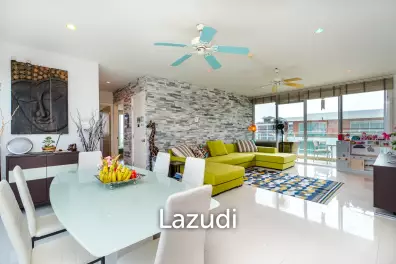 THE BREEZE :  Exclusive 3 Bed Penthouse with Seaview