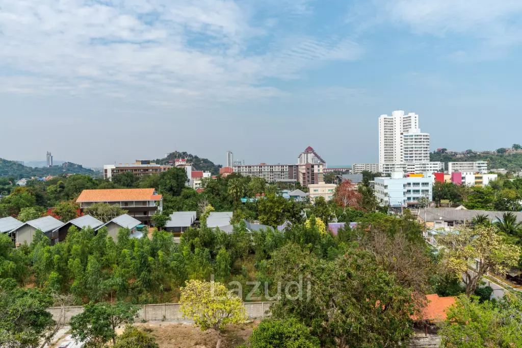 THE BREEZE :  Exclusive 3 Bed Penthouse with Seaview