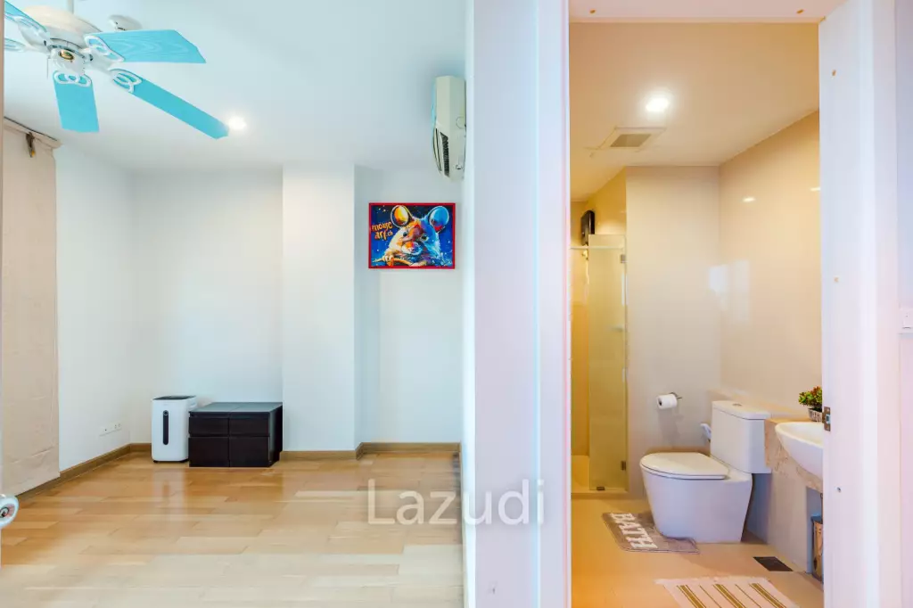 THE BREEZE :  Exclusive 3 Bed Penthouse with Seaview