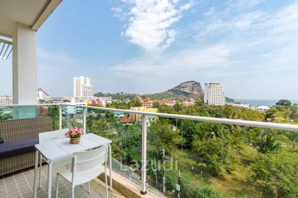 THE BREEZE :  Exclusive 3 Bed Penthouse with Seaview