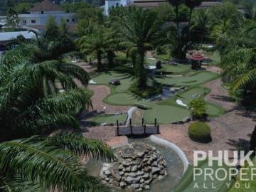Bangtao; Adventure Golf & Restaurant