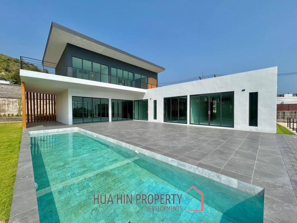 5 Bed 5 Bath 295 SQ.M Phu Montra K.Haad