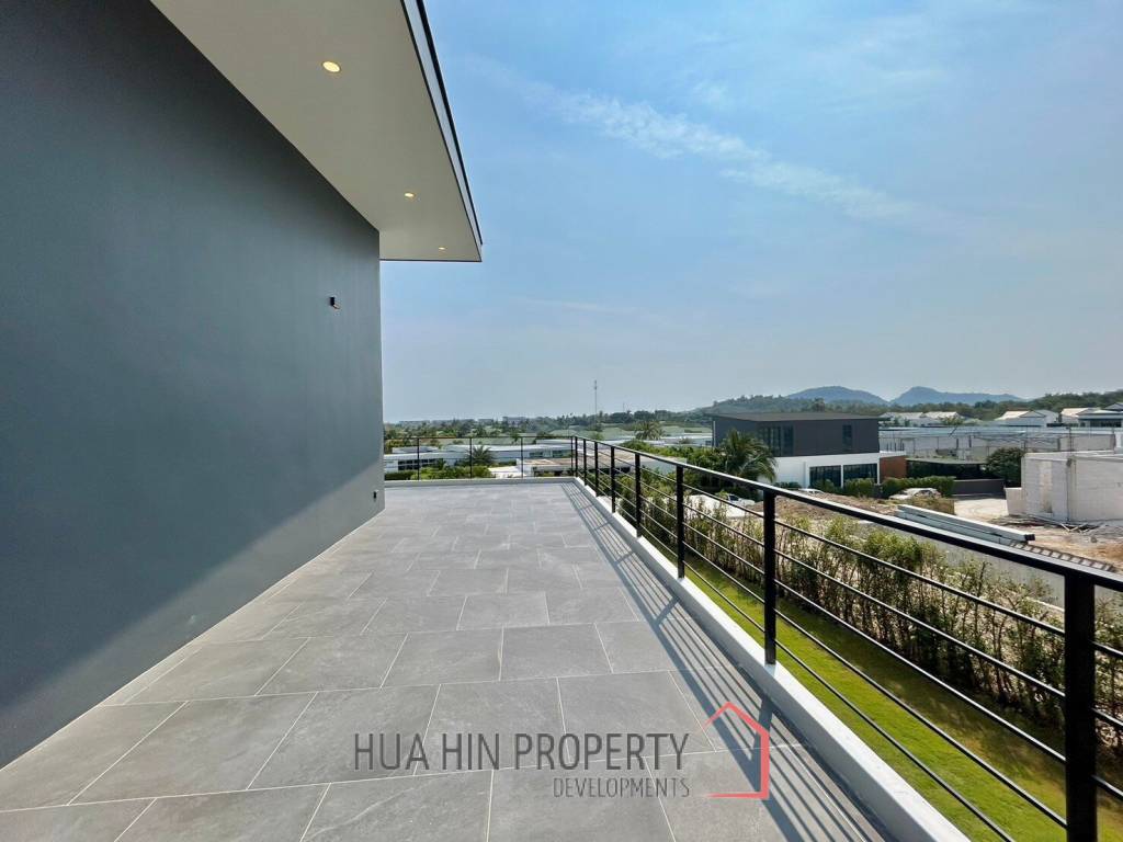 5 Bed 5 Bath 295 SQ.M Phu Montra K.Haad