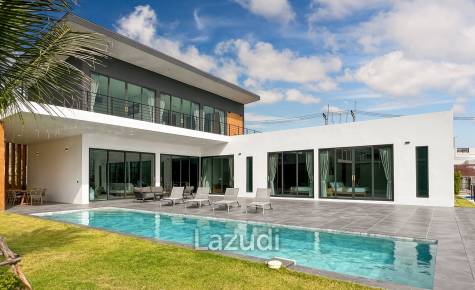 5 Beds5 Baths 295 SQ.M Phu Montra K.Haad