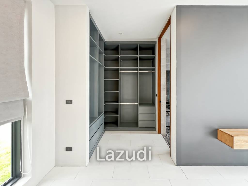 5 Beds5 Baths 295 SQ.M Phu Montra K.Haad
