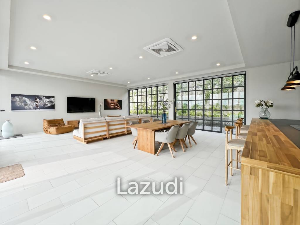 5 Beds5 Baths 295 SQ.M Phu Montra K.Haad