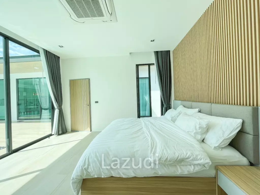 5 Bedroom Pool Villa For Sale In Thalang