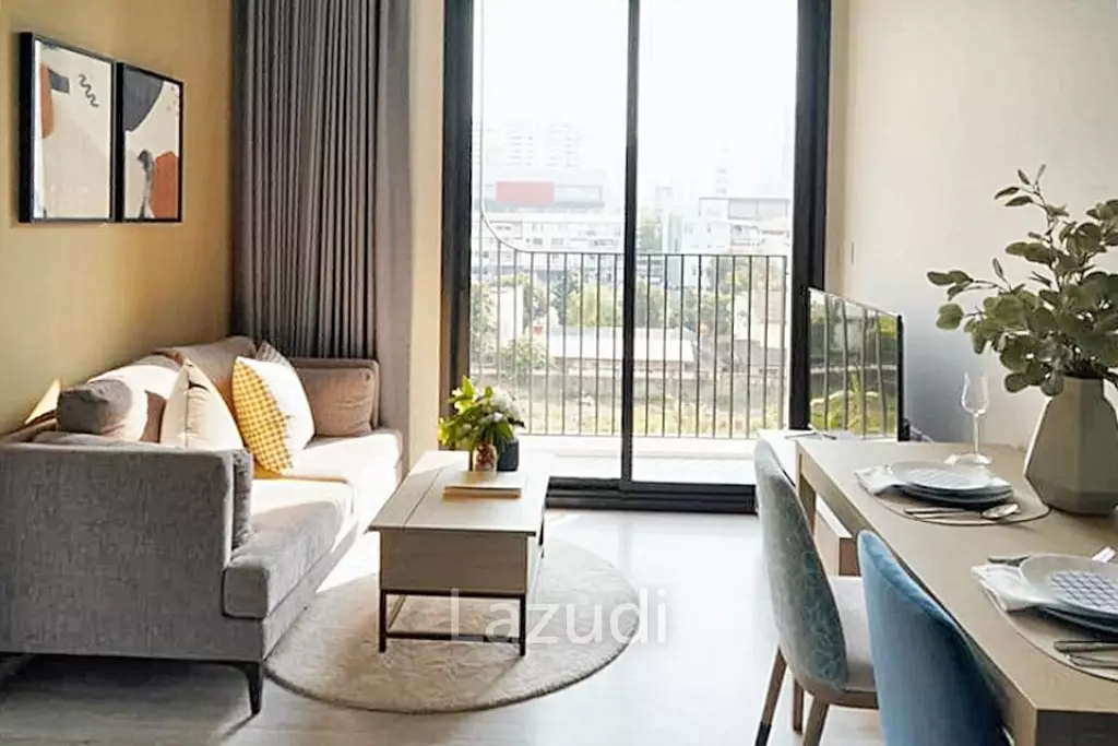 1 Bedroom 1 Bathroom 30 SQ.M XT Ekkamai
