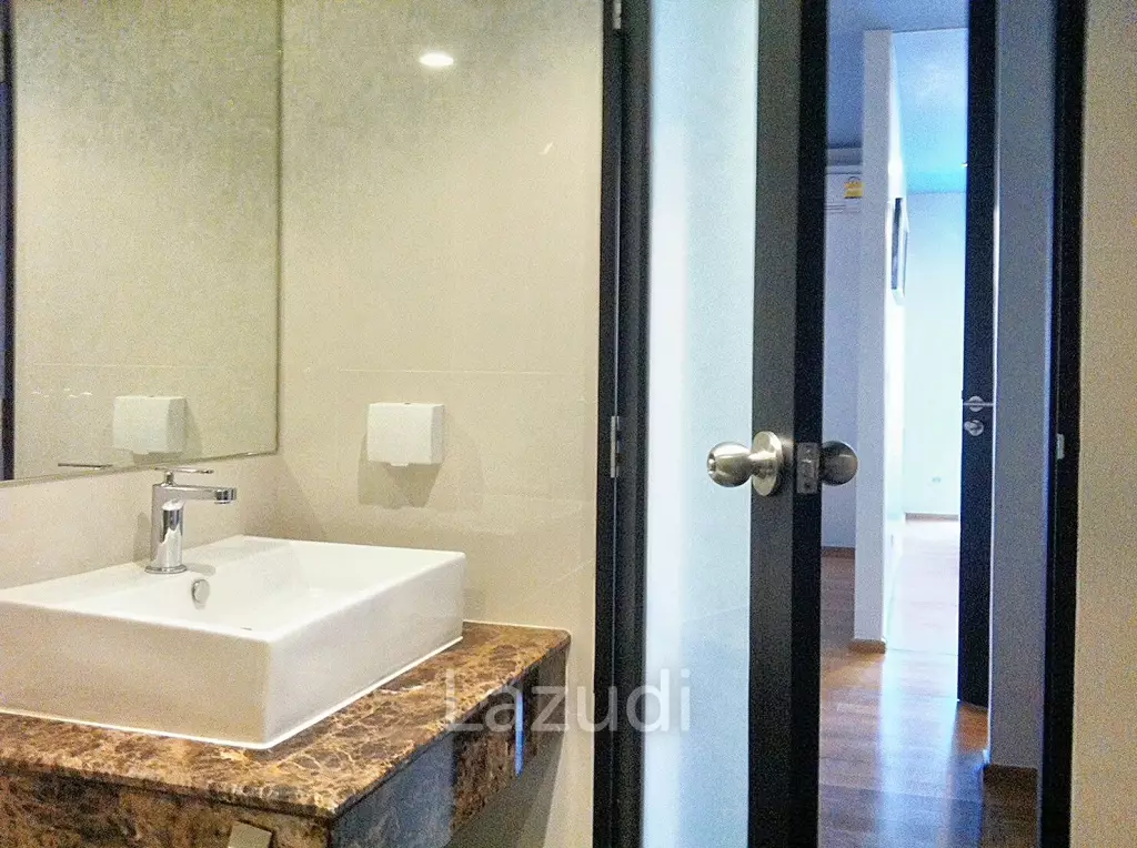 1 Bed 1 Bath 51 SQ.M The Tempo Ruamrudee