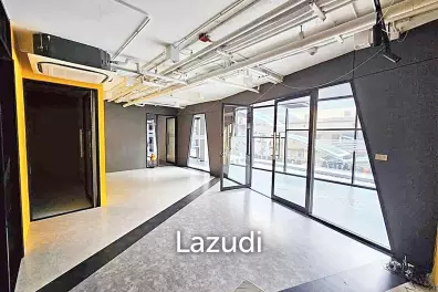 Office Space for rent at Silom Connect