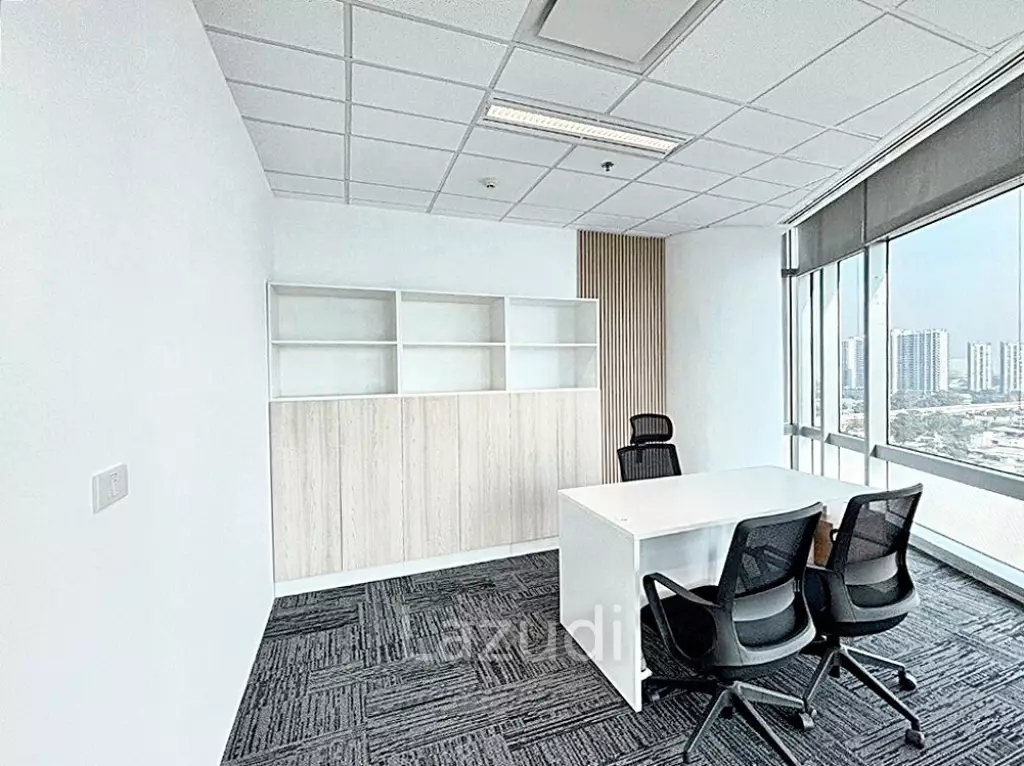 284 SQ.M Office for rent at Rama VI