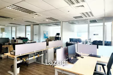 Office space for rent in Watthana