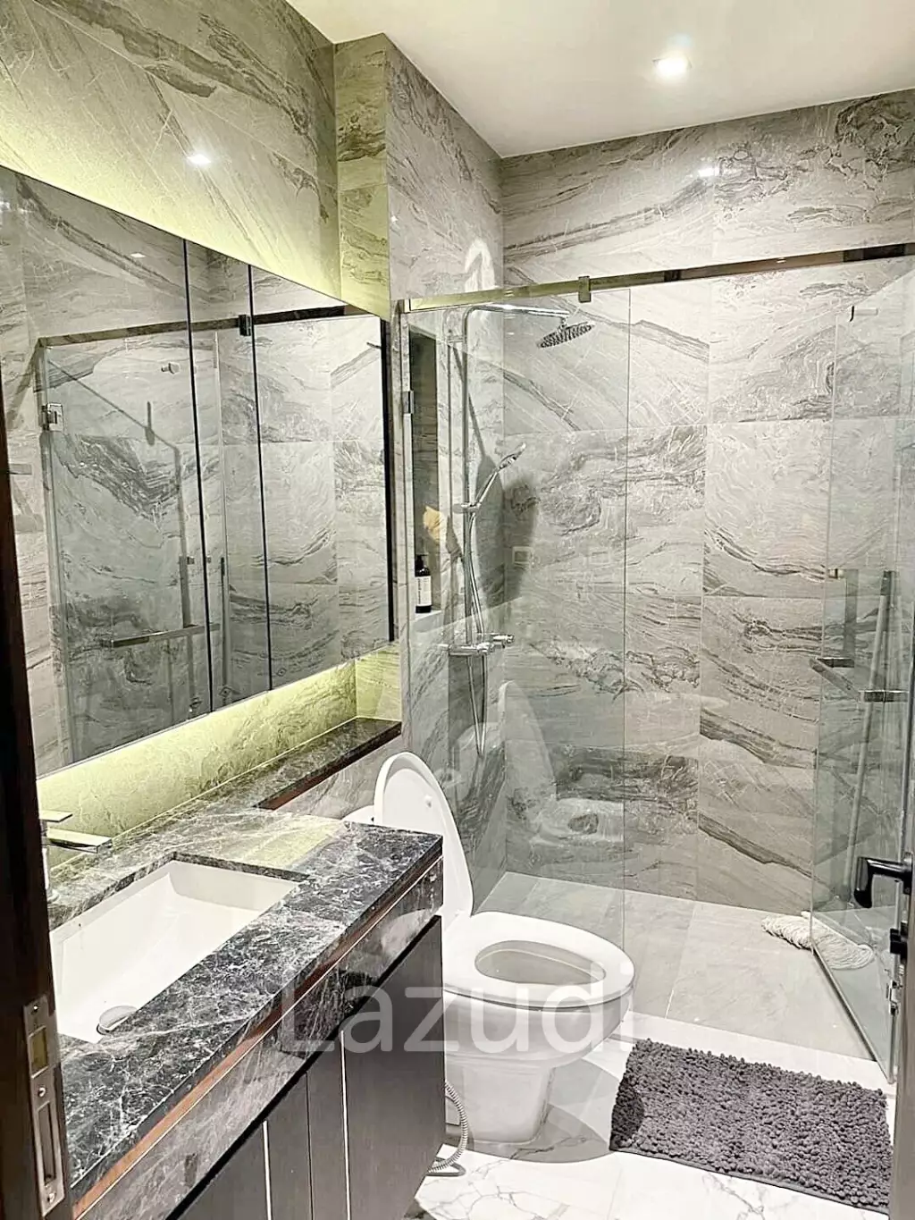 3 Bed 3 Bath 114 SQ.M LAVIQ Sukhumvit 57