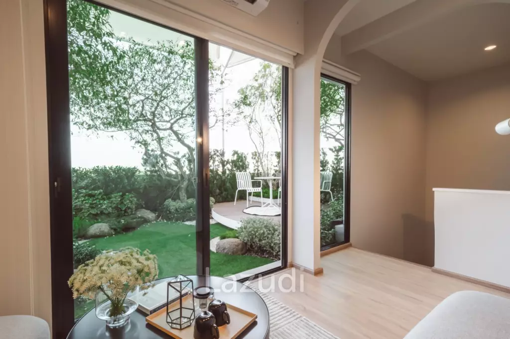 3 Beds 4 Baths 203SQ.M Nirvana DEFINE Ekkamai-Ramintra