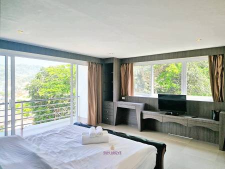 1bed Bayshore condo near Bangla Patong