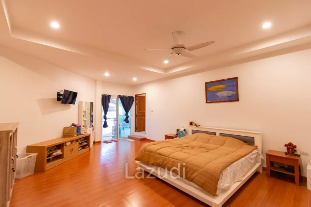SINGLE HOUSE ON SOI 88 : 4 bed on good location