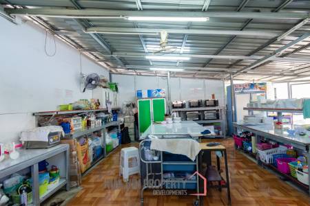 HOUSE + RESTAURANT FOR SALE : 4 bed on good location