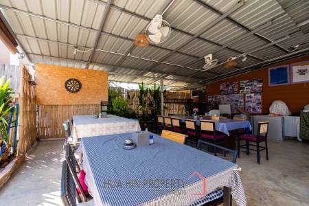HOUSE + RESTAURANT FOR SALE : 4 bed on good location