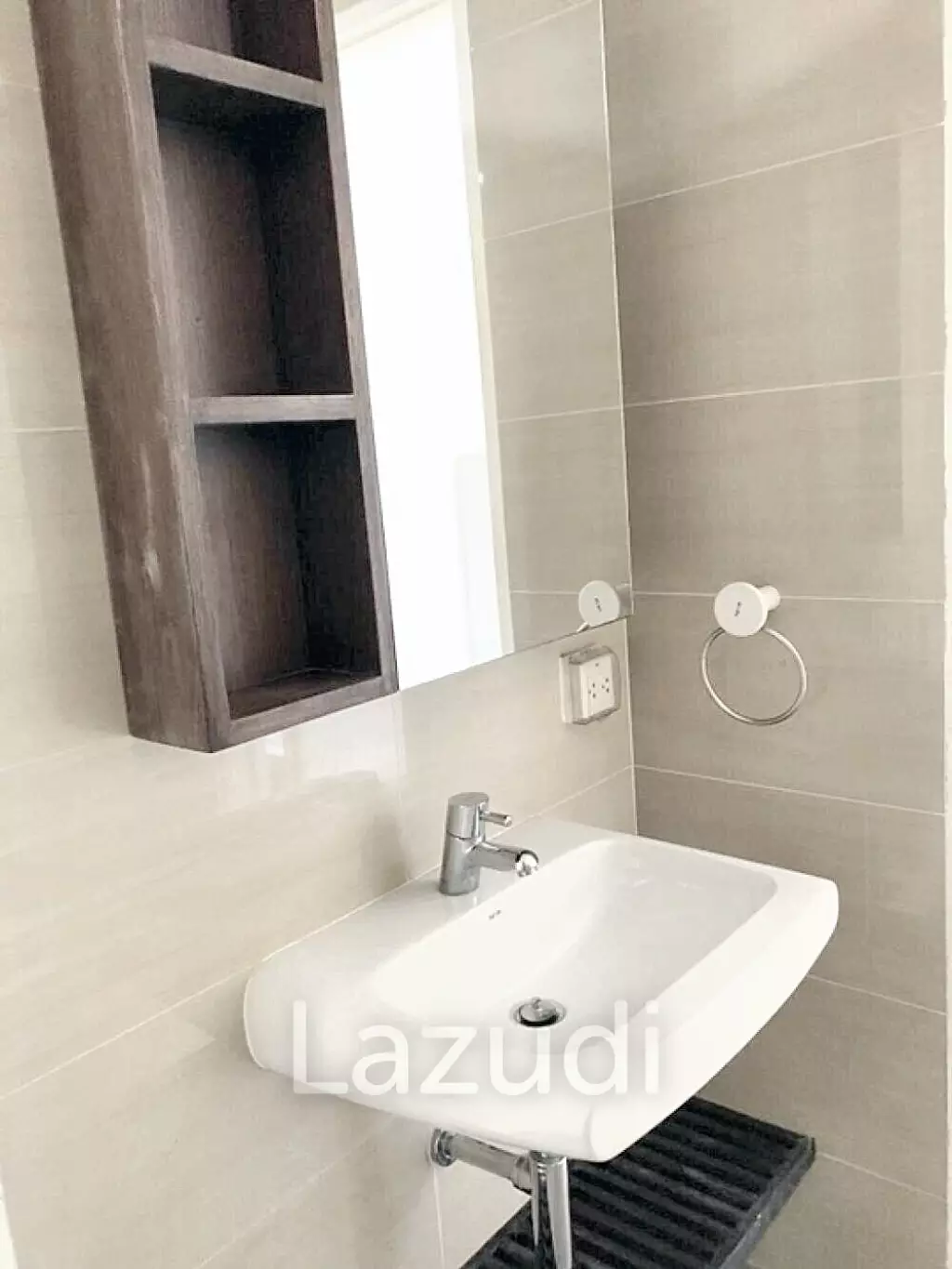 1 Bed 1 Bath 43 SQ.M Sense Sukhumvit