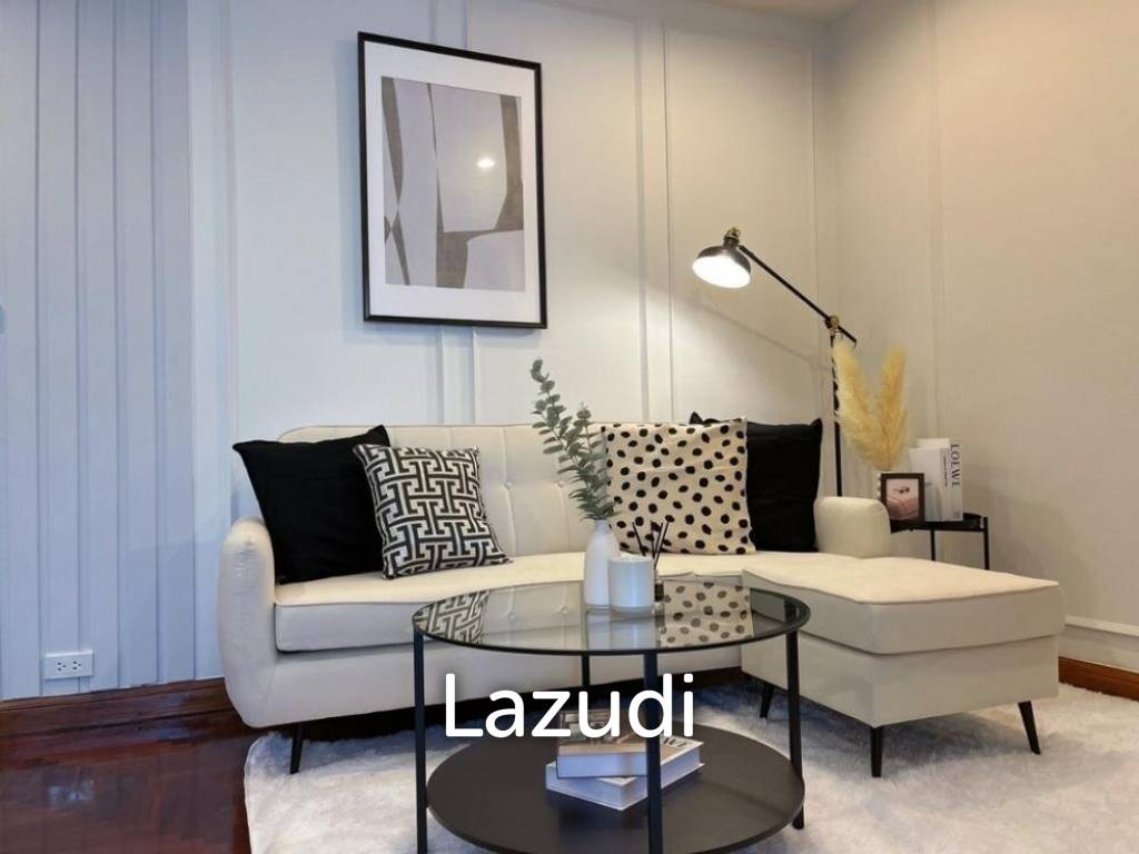 1 Bed 2 Bath 65 SQ.M Phayathai Plaza